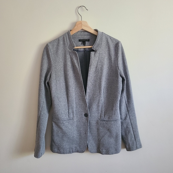 NWOT Banana Republic Gray Blazer - Picture 1 of 4